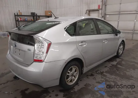 2011 Toyota Prius Two z USA, uszkodzony, nr VIN JTDKN3DU2B0287059